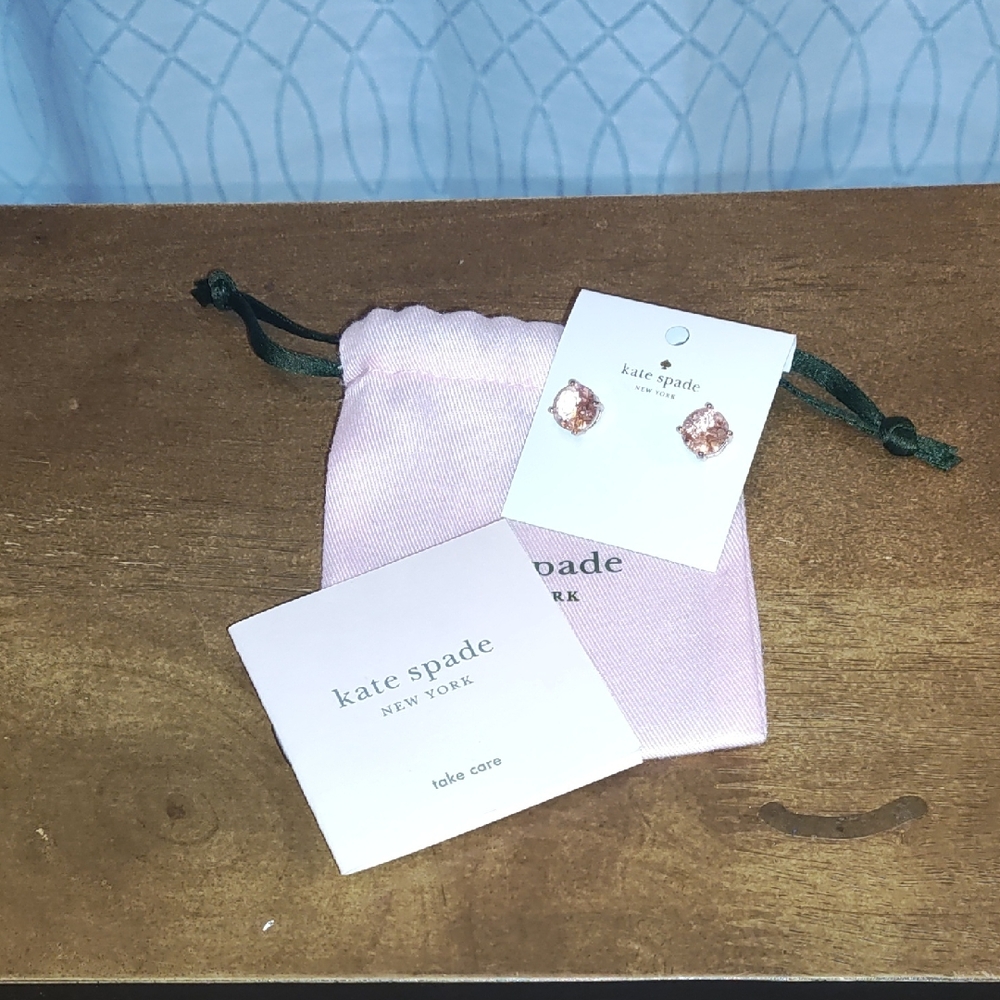 Kate Spade LightPeach and Gold Stud Earrings